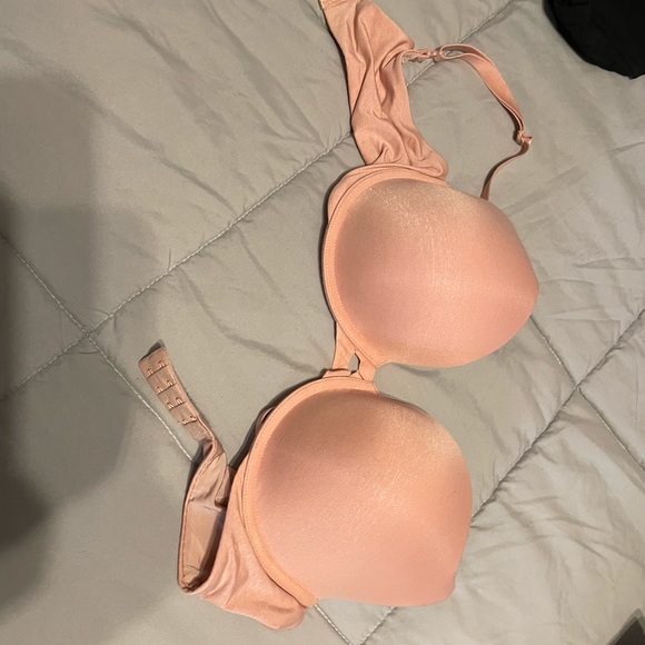 Bra - Picture 1 of 2